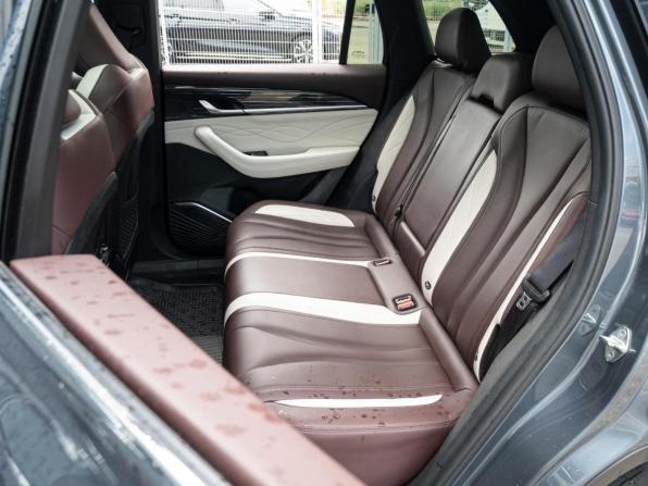 Geely Monjaro I с пробегом 2023 года, цена 2 950 000 рублей, 89450 км, внедорожник, Автокод Объявления