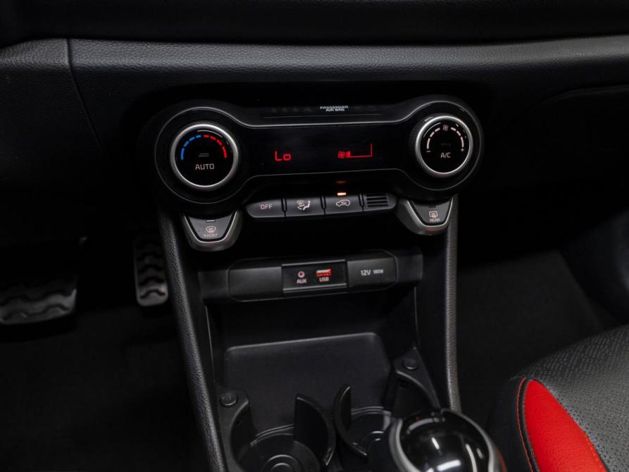 Kia Picanto III Москва  - изображение 15