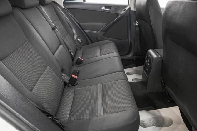 Volkswagen Tiguan I Рестайлинг с пробегом 2013 года, цена 1 299 000 рублей, 204000 км, внедорожник, Автокод Объявления