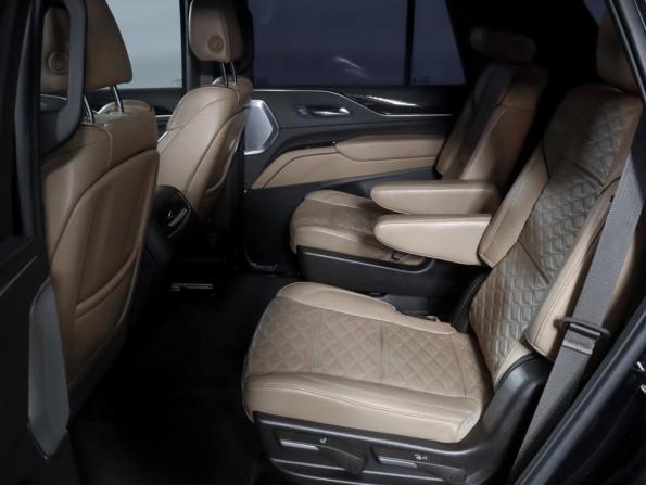Cadillac Escalade V с пробегом 2022 года, цена 9 890 000 рублей, 116815 км, внедорожник, Автокод Объявления