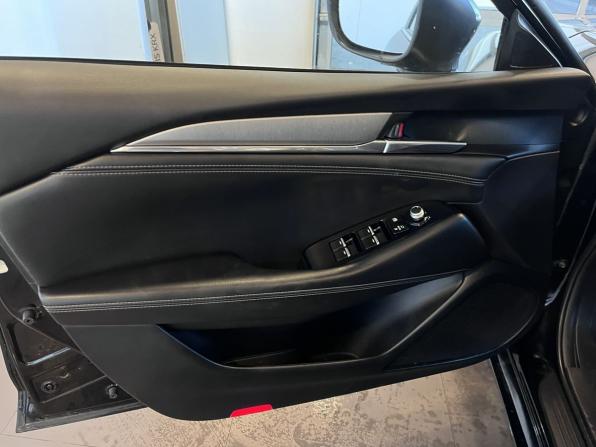 Mazda 6 III (GJ) Рестайлинг 2 с пробегом 2020 года, цена 2 750 000 рублей, 60000 км, седан, Автокод Объявления