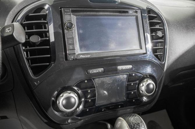 Nissan Juke I с пробегом 2011 года, цена 1 149 000 рублей, 240000 км, внедорожник, Автокод Объявления