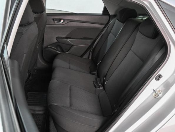 Hyundai Solaris II с пробегом 2019 года, цена 1 349 030 рублей, 171093 км, седан, Автокод Объявления