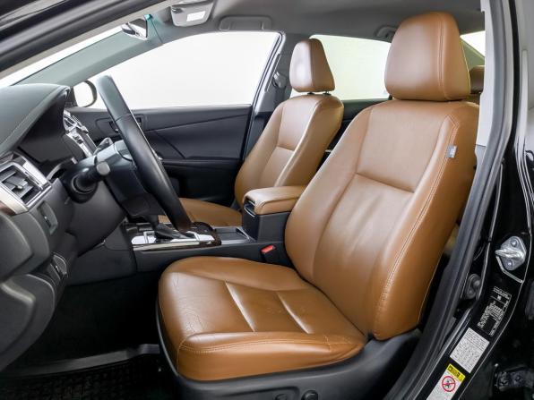 Toyota Camry VII (XV50) Рестайлинг 2 с пробегом 2017 года, цена 2 125 000 рублей, 158268 км, седан, Автокод Объявления