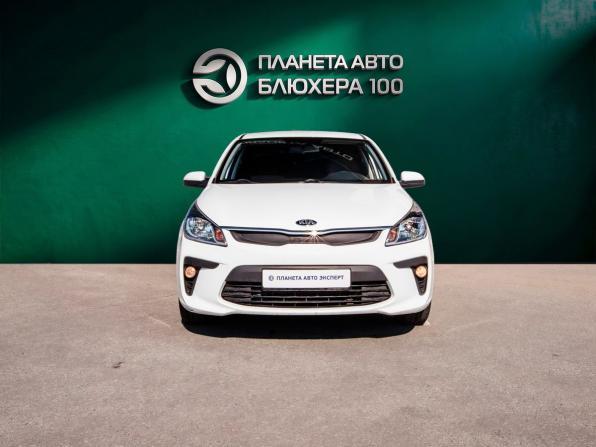 Kia Rio IV Рестайлинг с пробегом 2020 года, цена 1 430 000 рублей, 99792 км, седан, Автокод Объявления