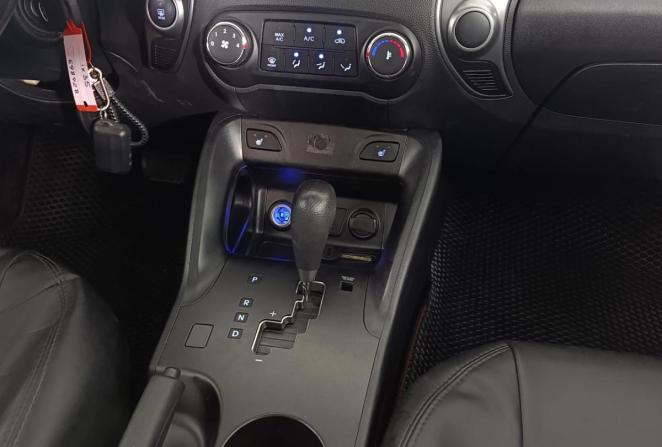 Hyundai ix35 I Рестайлинг с пробегом 2014 года, цена 1 250 000 рублей, 154890 км, внедорожник, Автокод Объявления
