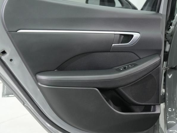 Hyundai Sonata VIII (DN8) с пробегом 2020 года, цена 2 370 000 рублей, 98922 км, седан, Автокод Объявления