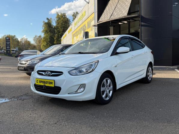 Hyundai Solaris I с пробегом 2012 года, цена 660 000 рублей, 97400 км, седан, Автокод Объявления