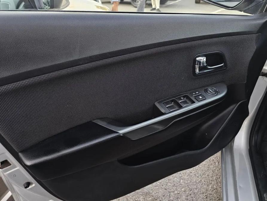 Kia Rio III Волгоград  - изображение 12