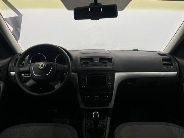 Skoda Yeti I с пробегом 2011 года, цена 729 900 рублей, 212095 км, внедорожник, Автокод Объявления