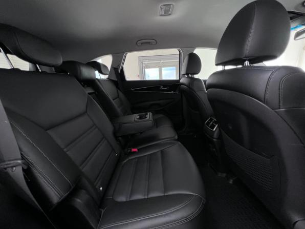 Kia Sorento III Prime Рестайлинг с пробегом 2018 года, цена 2 730 000 рублей, 185185 км, внедорожник, Автокод Объявления
