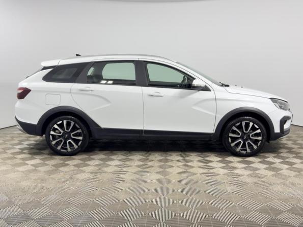Lada (ВАЗ) Vesta I Рестайлинг (NG) с пробегом 2025 года, цена 1 598 900 рублей, 16060 км, универсал, Автокод Объявления