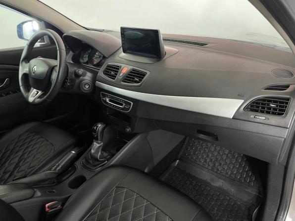 Renault Fluence I с пробегом 2010 года, цена 649 000 рублей, 233200 км, седан, Автокод Объявления