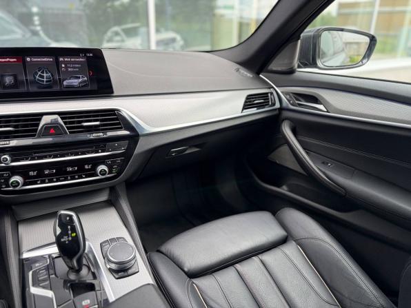 BMW 5 серии VII (G30/G31/G38) с пробегом 2019 года, цена 3 095 000 рублей, 201494 км, седан, Автокод Объявления