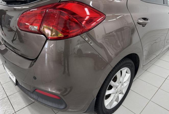 Kia Ceed II с пробегом 2012 года, цена 910 000 рублей, 256022 км, универсал, Автокод Объявления
