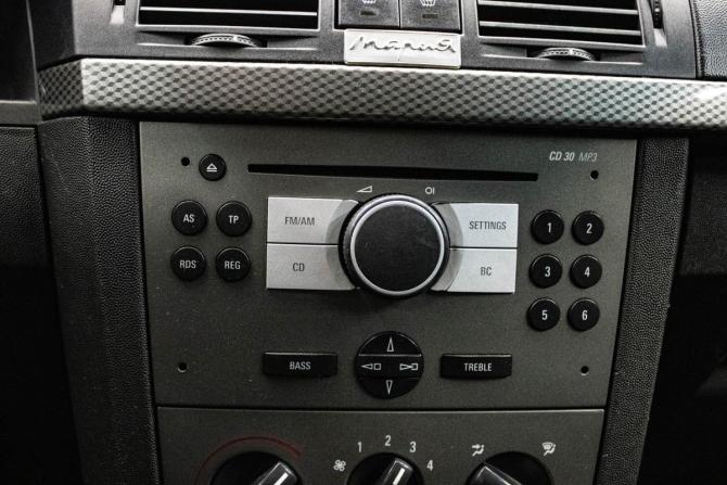 Opel Meriva A Рестайлинг с пробегом 2008 года, цена 409 000 рублей, 300083 км, минивэн, Автокод Объявления