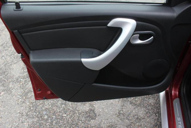 Renault Sandero I с пробегом 2014 года, цена 637 000 рублей, 191577 км, хэтчбек, Автокод Объявления