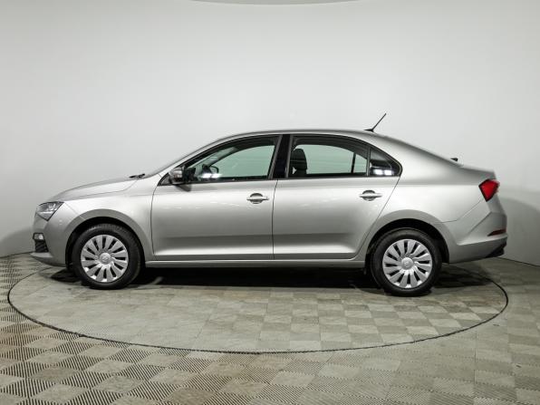 Skoda Rapid II с пробегом 2022 года, цена 1 788 000 рублей, 56233 км, лифтбек, Автокод Объявления
