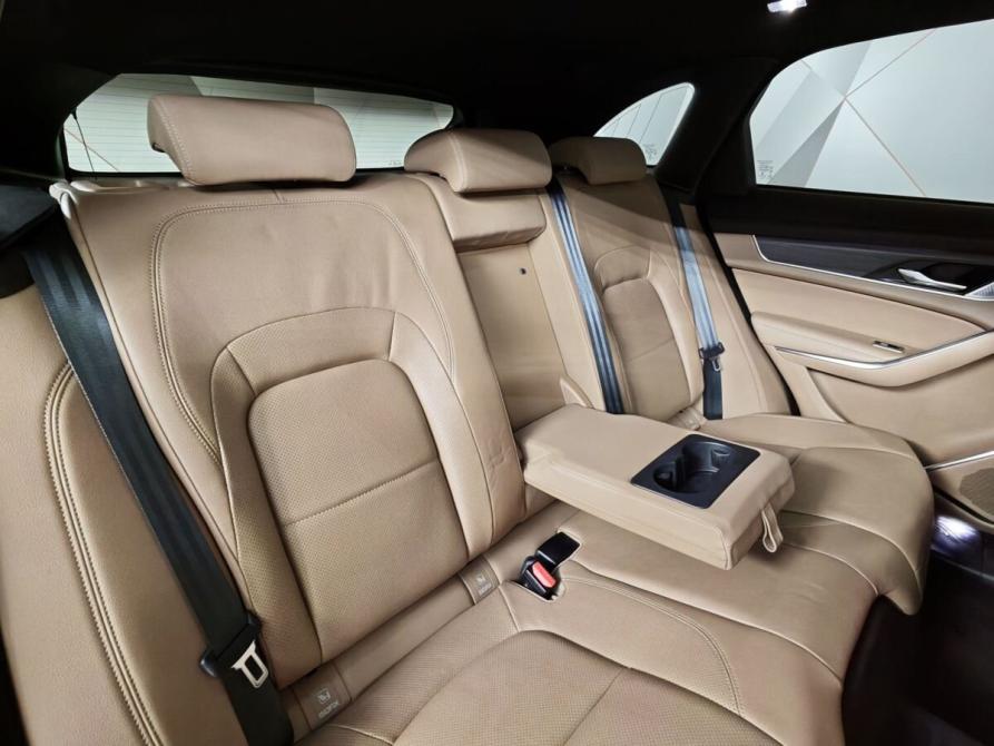 Jaguar F-Pace I Рестайлинг Москва  - изображение 17