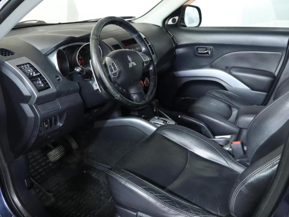 Mitsubishi Outlander II с пробегом 2008 года, цена 799 000 рублей, 211000 км, внедорожник, Автокод Объявления
