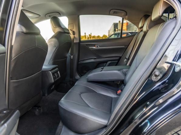 Toyota Camry VIII (XV70) Рестайлинг с пробегом 2021 года, цена 2 998 000 рублей, 120860 км, седан, Автокод Объявления