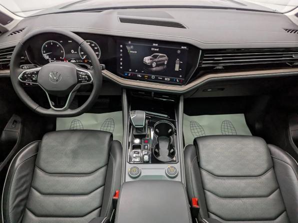 Новый Volkswagen Touareg III Рестайлинг 2025 года, цена 10 500 000 рублей, внедорожник, Автокод Объявления