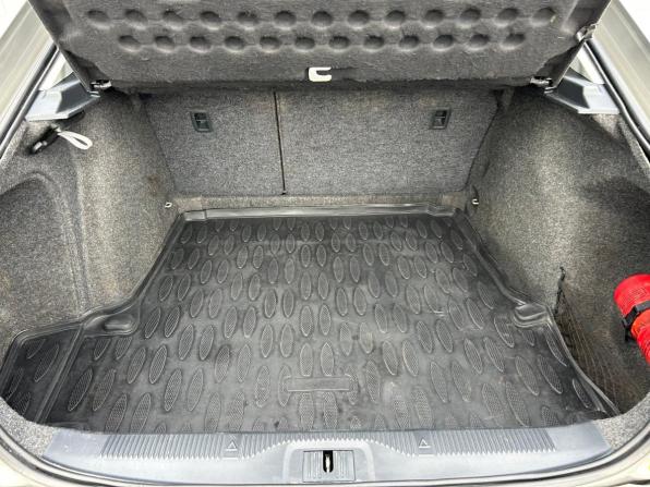 Skoda Octavia II (A5) Рестайлинг с пробегом 2012 года, цена 760 000 рублей, 246450 км, лифтбек, Автокод Объявления