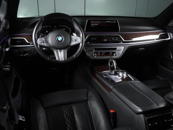 BMW 7 серии VI (G11/G12) Рестайлинг с пробегом 2022 года, цена 6 899 000 рублей, 27123 км, седан, Автокод Объявления