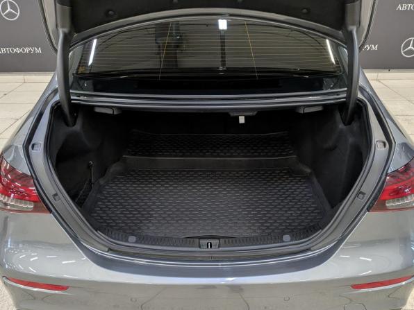 Mercedes-Benz E-Класс V (W213 S213 C238) Рестайлинг с пробегом 2021 года, цена 4 350 000 рублей, 90148 км, седан, Автокод Объявления