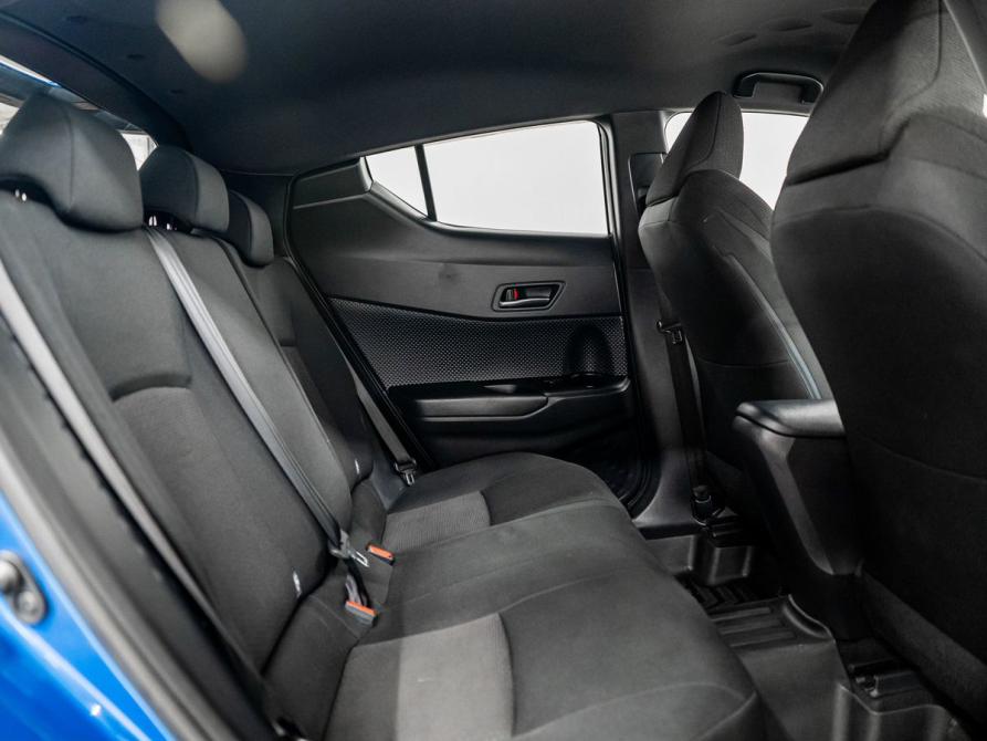Toyota C-HR I Красноярск  - изображение 8