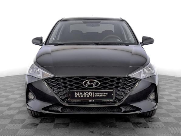 Hyundai Solaris II Рестайлинг с пробегом 2021 года, цена 1 400 000 рублей, 112328 км, седан, Автокод Объявления