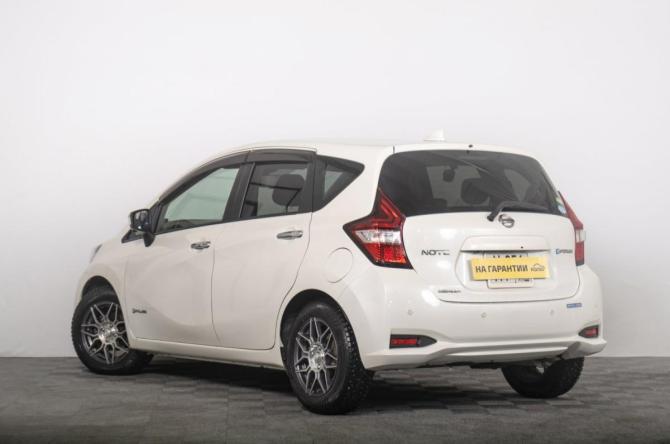 Nissan Note II Рестайлинг с пробегом 2018 года, цена 1 549 000 рублей, 76803 км, хэтчбек, Автокод Объявления