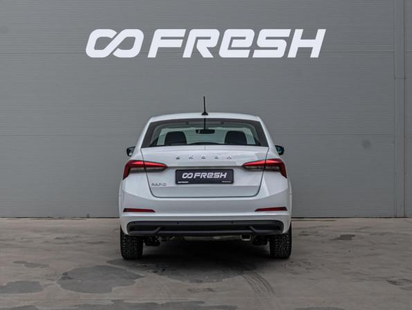 Skoda Rapid II с пробегом 2021 года, цена 1 675 000 рублей, 71619 км, лифтбек, Автокод Объявления