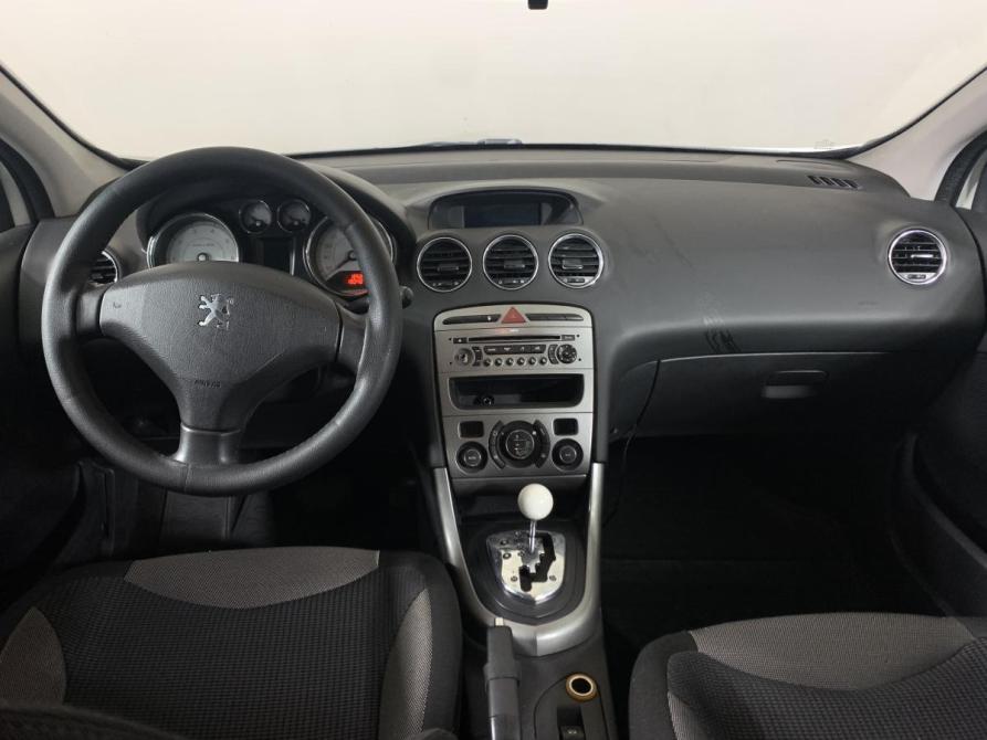 Peugeot 308 I Москва  - изображение 12