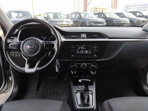 Kia Rio IV Рестайлинг с пробегом 2021 года, цена 1 600 000 рублей, 94500 км, седан, Автокод Объявления
