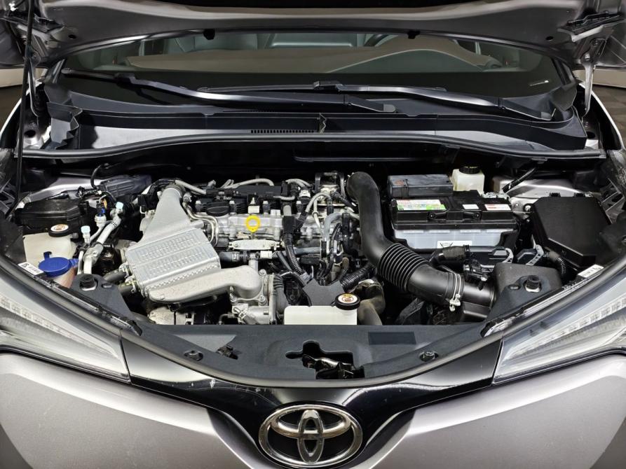 Toyota C-HR I Москва  - изображение 11
