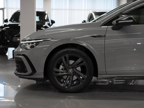 Volkswagen Golf VIII с пробегом 2022 года, цена 2 750 000 рублей, 75085 км, хэтчбек, Автокод Объявления