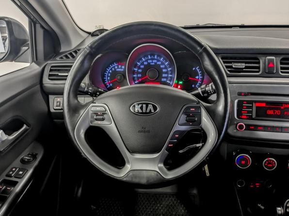 Kia Rio III Рестайлинг с пробегом 2017 года, цена 1 270 000 рублей, 95926 км, седан, Автокод Объявления