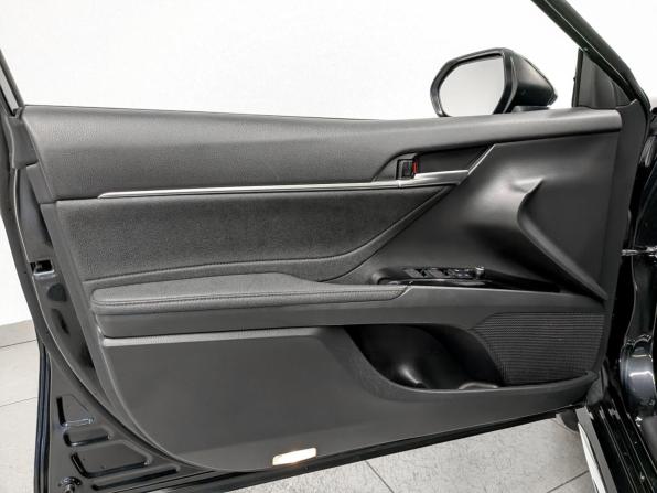 Toyota Camry VIII (XV70) Рестайлинг с пробегом 2023 года, цена 3 295 000 рублей, 92734 км, седан, Автокод Объявления