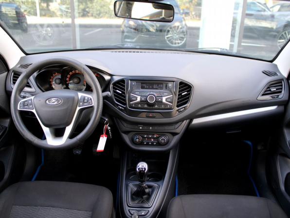 Lada (ВАЗ) Vesta I с пробегом 2019 года, цена 970 000 рублей, 95927 км, седан, Автокод Объявления