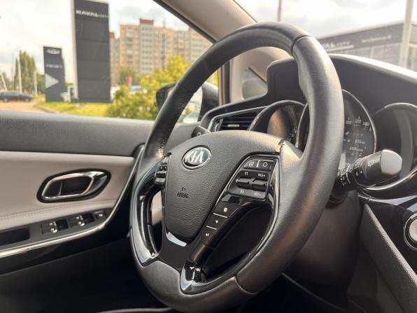 Kia Ceed II Рестайлинг с пробегом 2016 года, цена 1 380 000 рублей, 86206 км, хэтчбек, Автокод Объявления