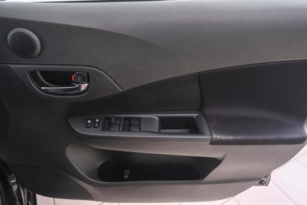 Toyota Ractis II Красноярск  - изображение 16