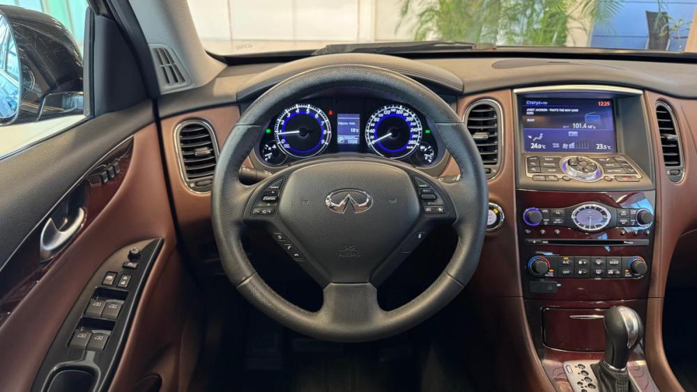 Infiniti QX50 I Рестайлинг Санкт-Петербург  - изображение 18
