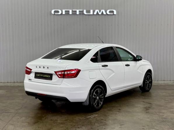 Lada (ВАЗ) Vesta I с пробегом 2020 года, цена 997 000 рублей, 85437 км, седан, Автокод Объявления