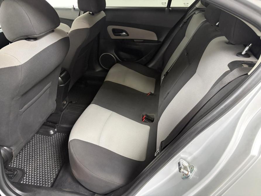 Chevrolet Cruze I Киров  - изображение 10