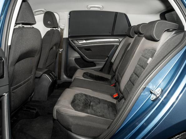 Volkswagen Golf VII с пробегом 2013 года, цена 990 000 рублей, 229807 км, хэтчбек, Автокод Объявления
