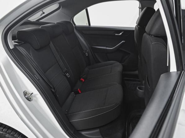 Skoda Rapid I с пробегом 2015 года, цена 1 209 000 рублей, 178745 км, лифтбек, Автокод Объявления