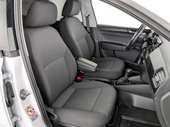 Volkswagen Polo VI с пробегом 2022 года, цена 1 689 000 рублей, 85170 км, лифтбек, Автокод Объявления
