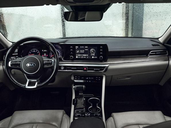 Kia K5 III с пробегом 2021 года, цена 2 525 000 рублей, 81850 км, седан, Автокод Объявления