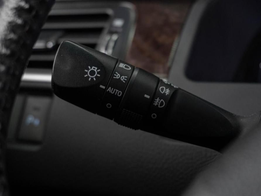 Toyota Camry VII (XV50) Рестайлинг Тюмень  - изображение 16